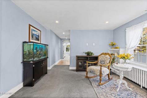 8 Plymouth Avenue Delmar NY 12054
