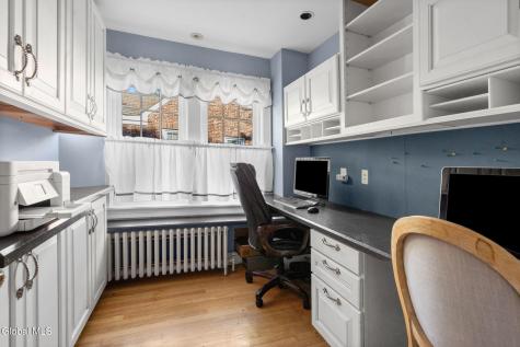 8 Plymouth Avenue Delmar NY 12054