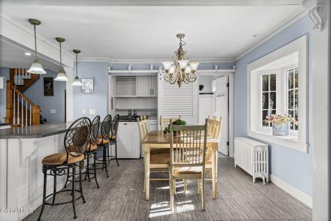 8 Plymouth Avenue Delmar NY 12054