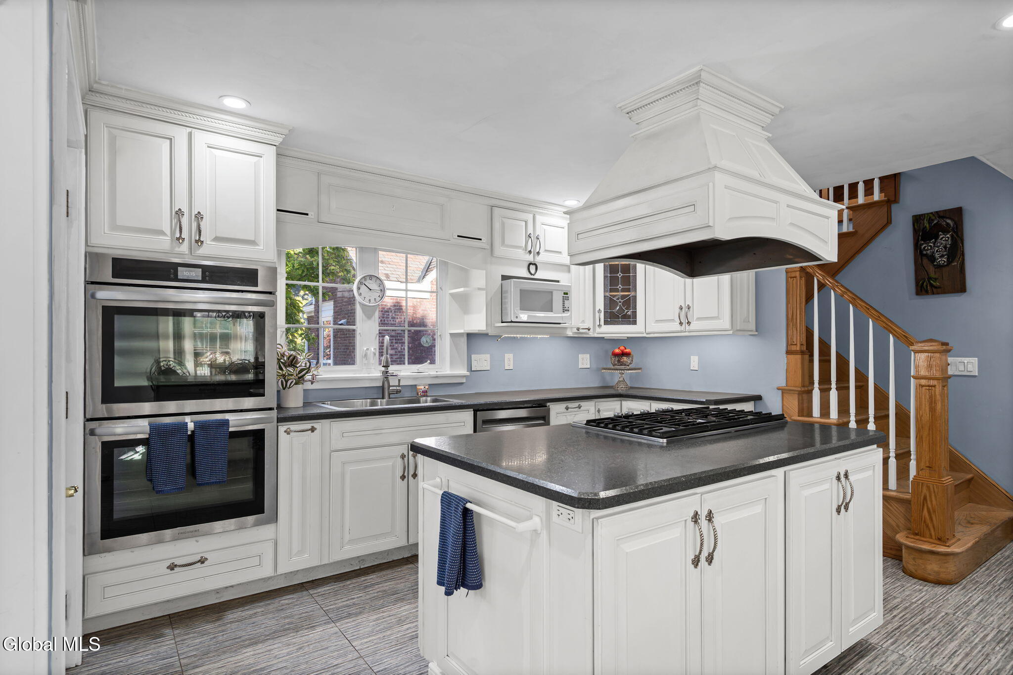 8 Plymouth Avenue Delmar NY 12054
