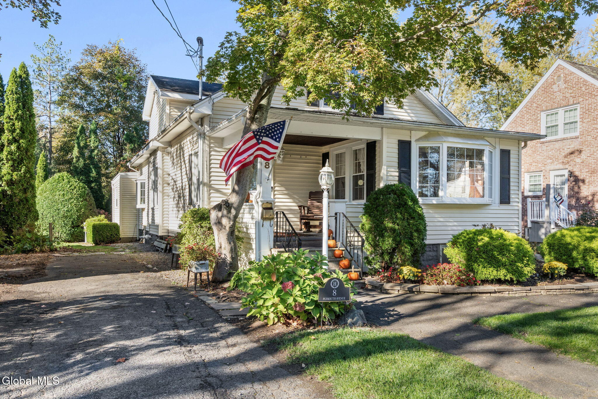 8 Plymouth Avenue Delmar NY 12054