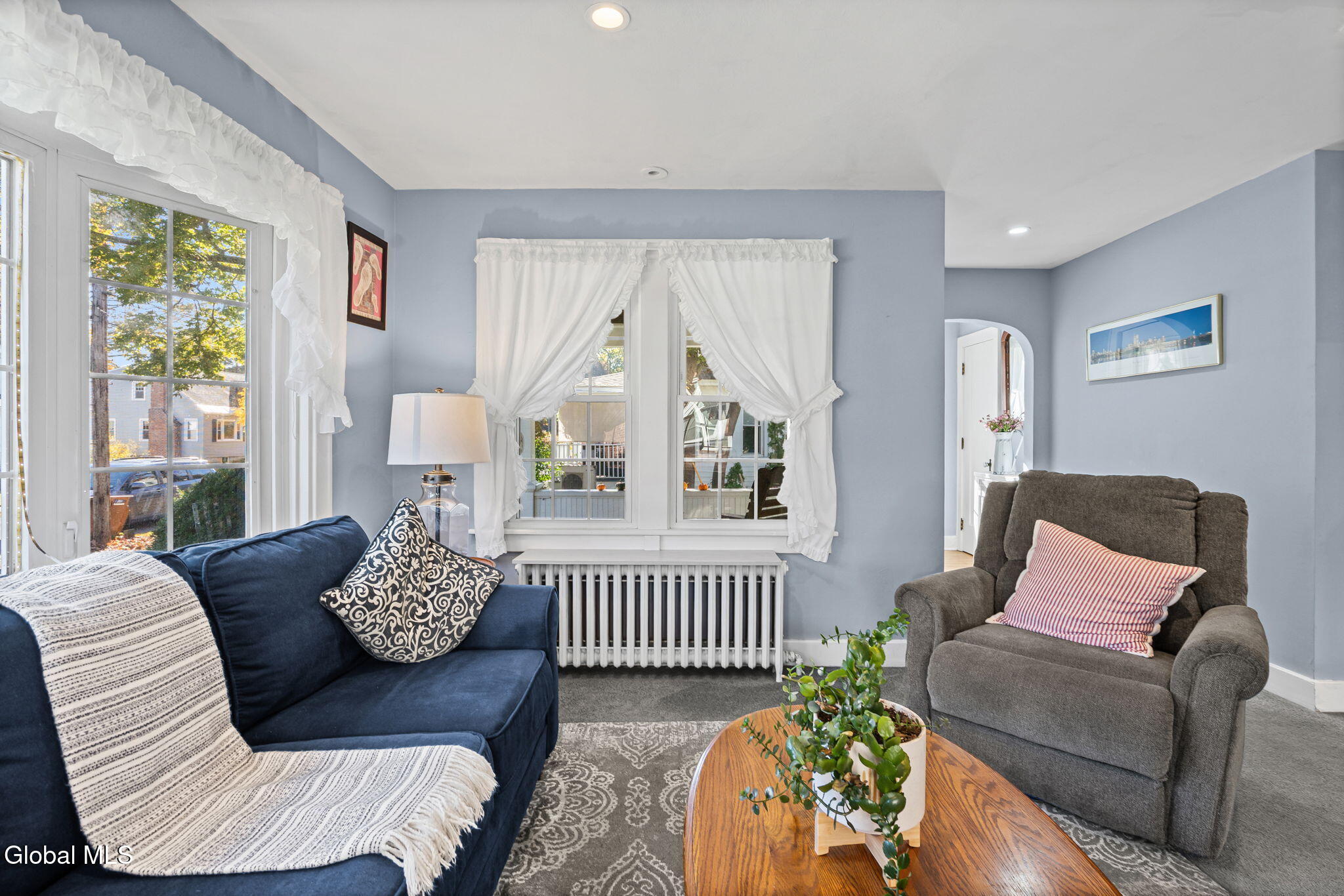 8 Plymouth Avenue Delmar NY 12054