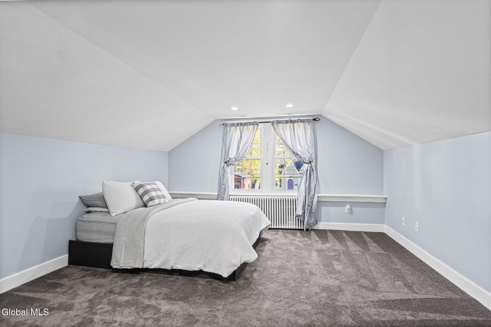 8 Plymouth Avenue Delmar NY 12054