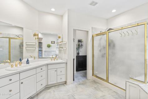 31 Briarhurst Drive Gansevoort NY 12831