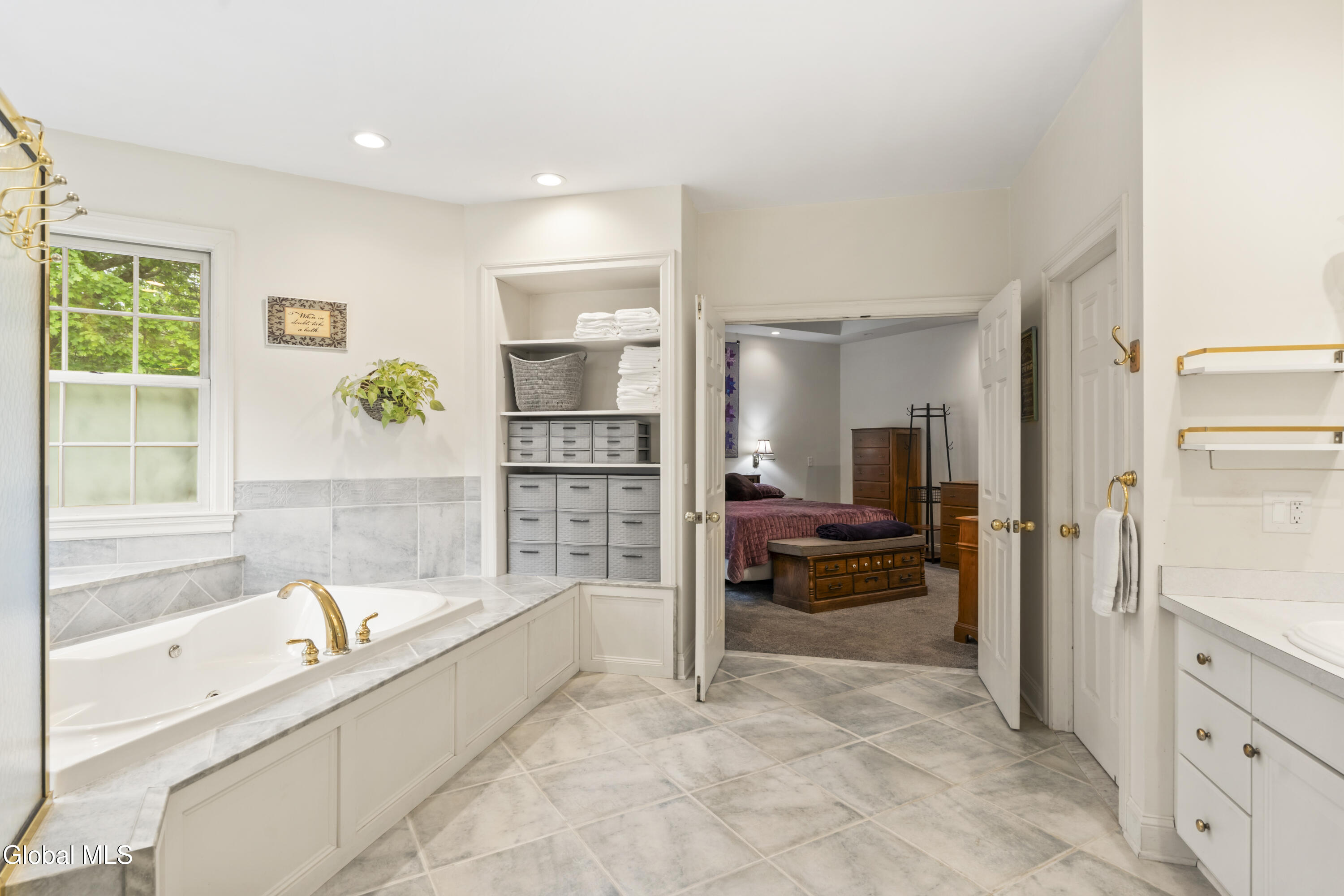 31 Briarhurst Drive Gansevoort NY 12831