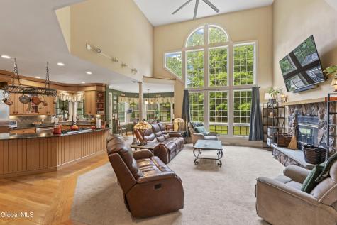 31 Briarhurst Drive Gansevoort NY 12831