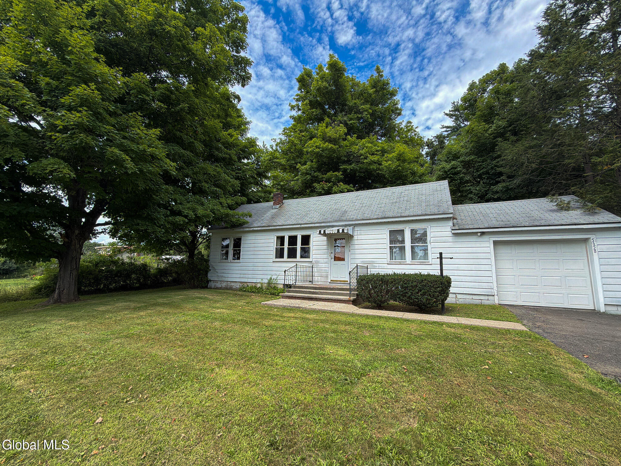 5658 New York 81 Greenville NY 12083