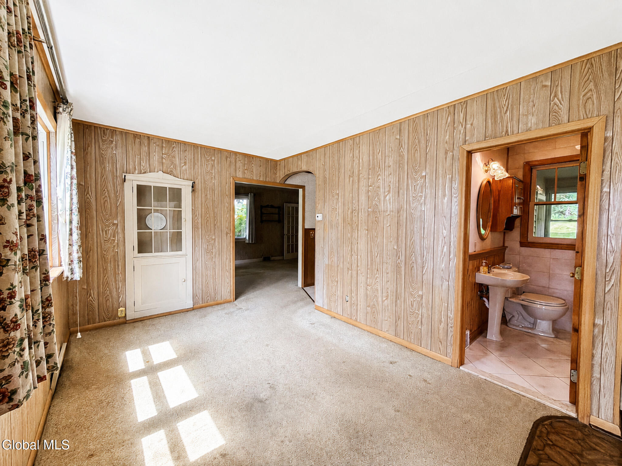 5658 New York 81 Greenville NY 12083
