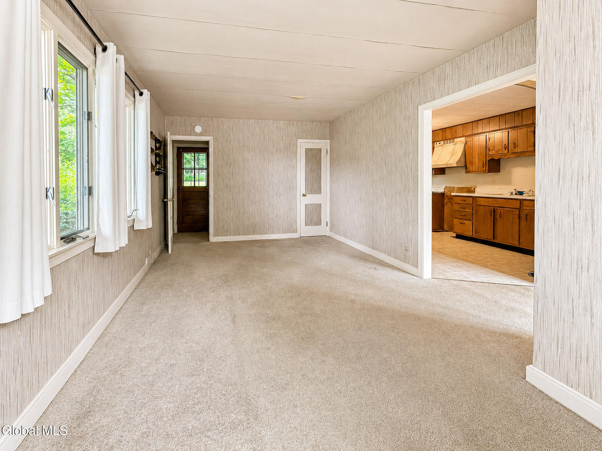 5658 New York 81 Greenville NY 12083