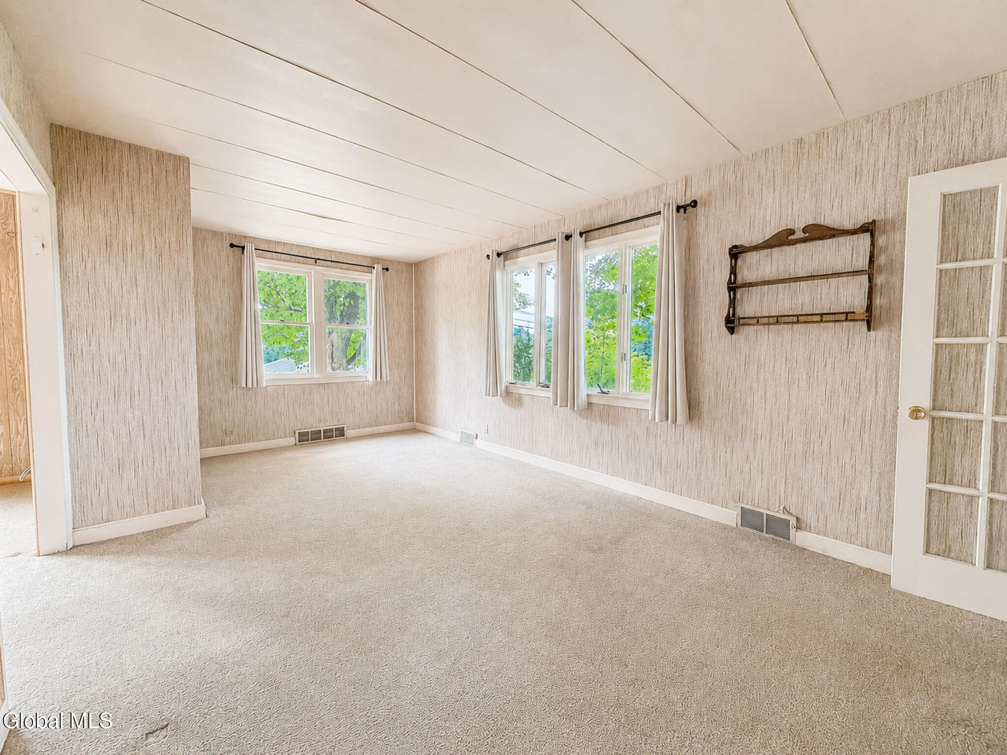 5658 New York 81 Greenville NY 12083