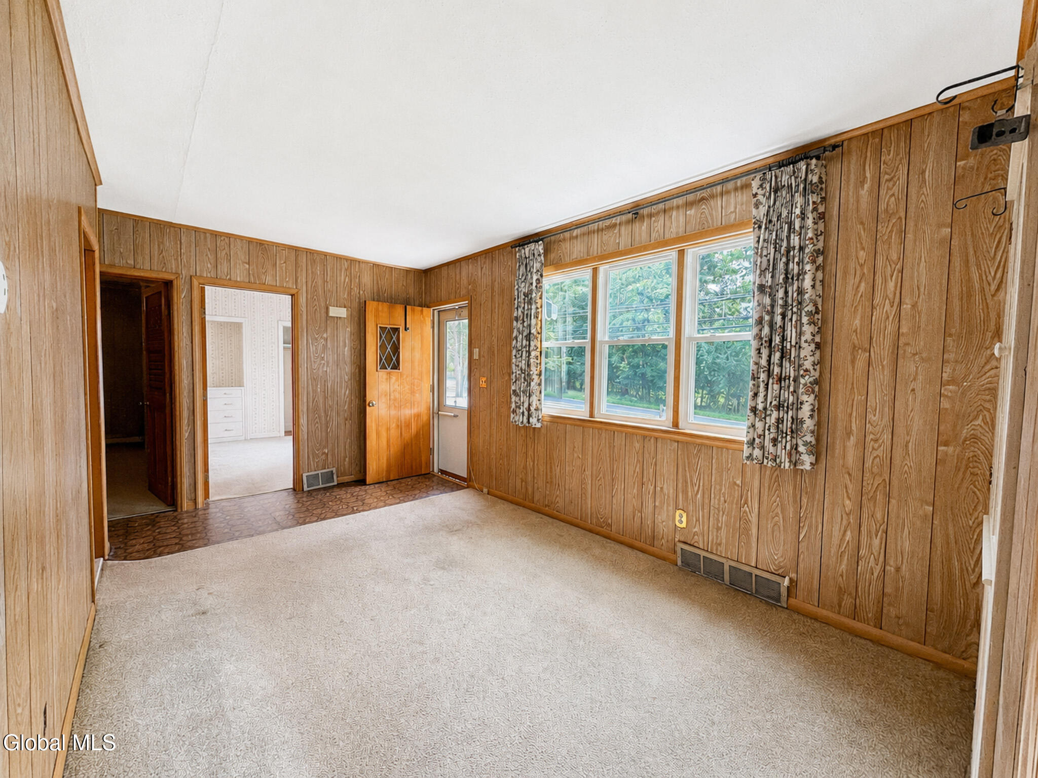 5658 New York 81 Greenville NY 12083