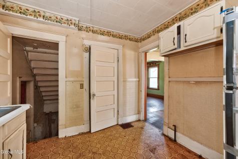 2437 Van Vranken Avenue Schenectady NY 12308