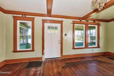 2437 Van Vranken Avenue Schenectady NY 12308