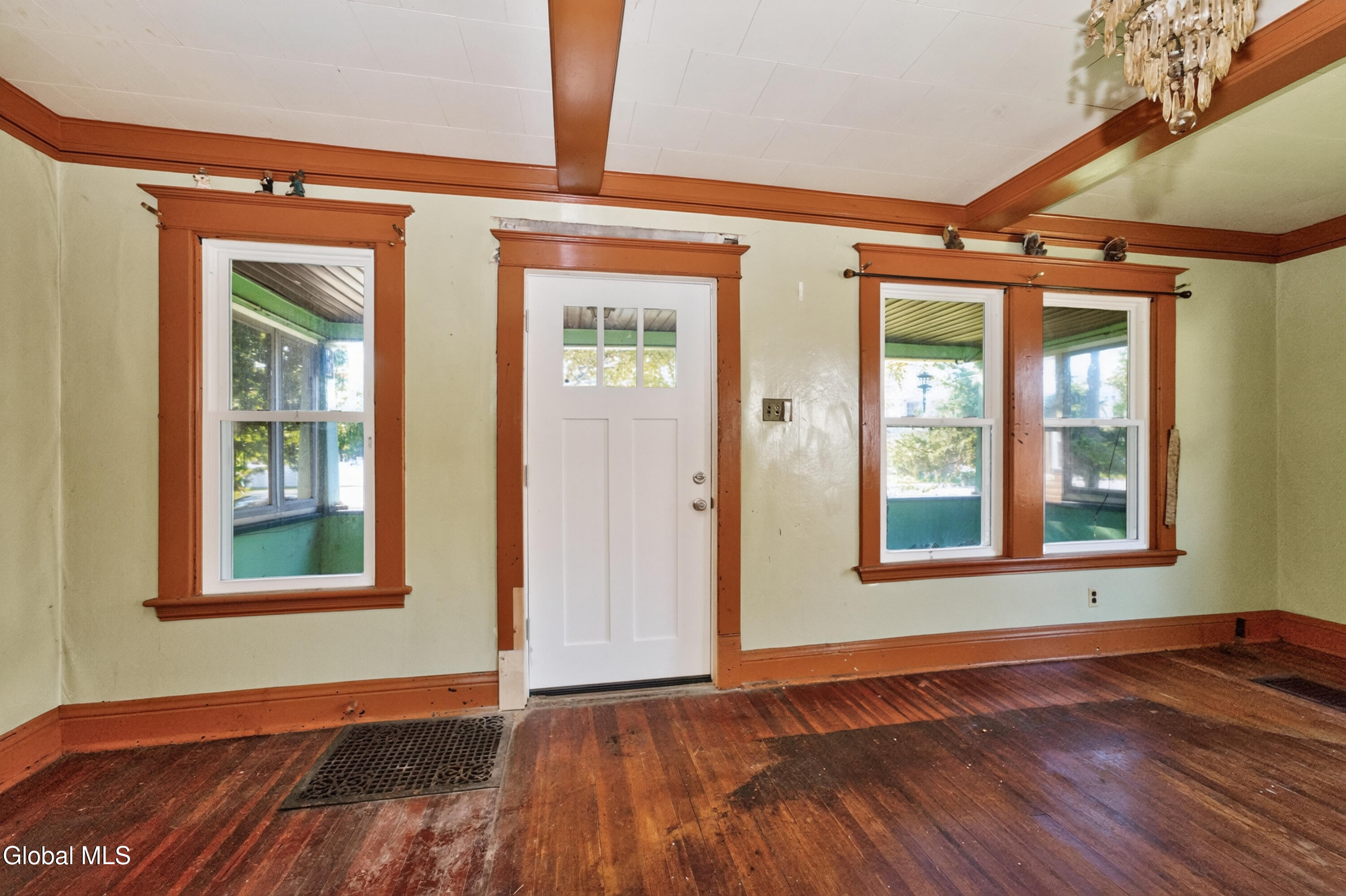 2437 Van Vranken Avenue Schenectady NY 12308