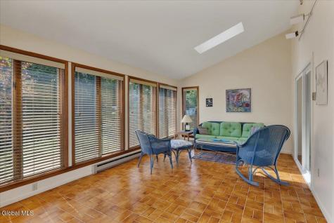 109 Oakwood Drive Glenville NY 12302