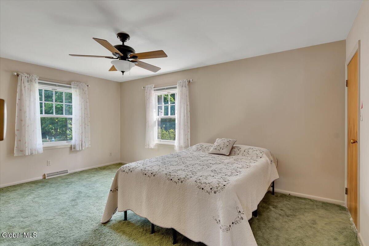 109 Oakwood Drive Glenville NY 12302