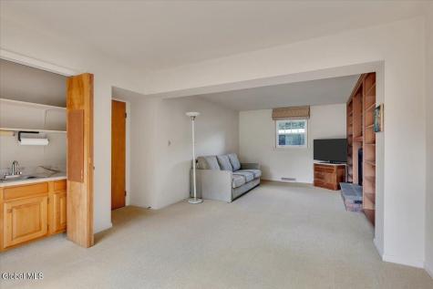 109 Oakwood Drive Glenville NY 12302