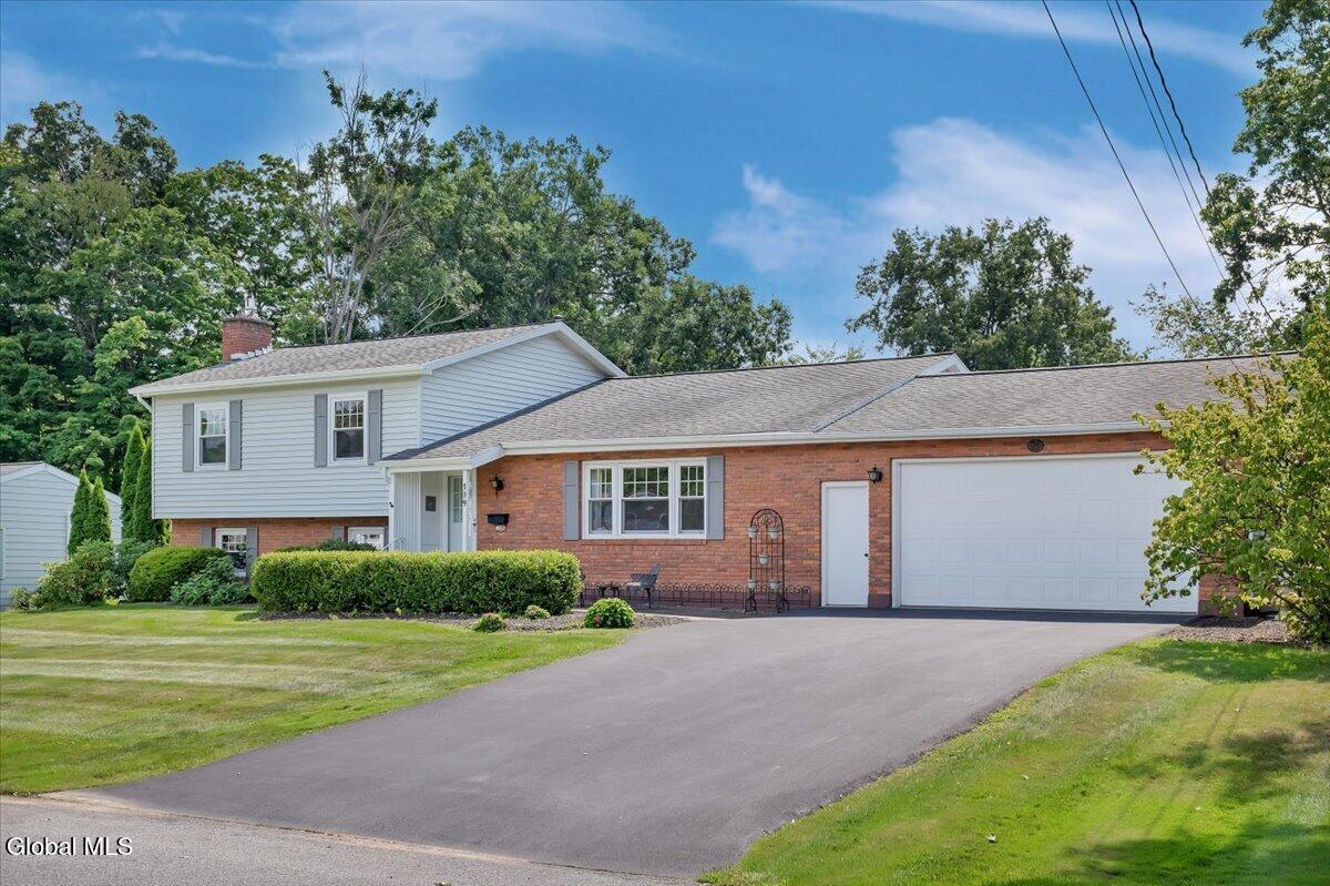 109 Oakwood Drive Glenville NY 12302