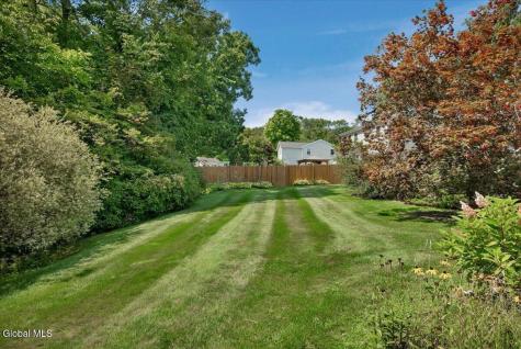 109 Oakwood Drive Glenville NY 12302