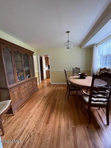 28 Secada Drive Clifton Park NY 12065