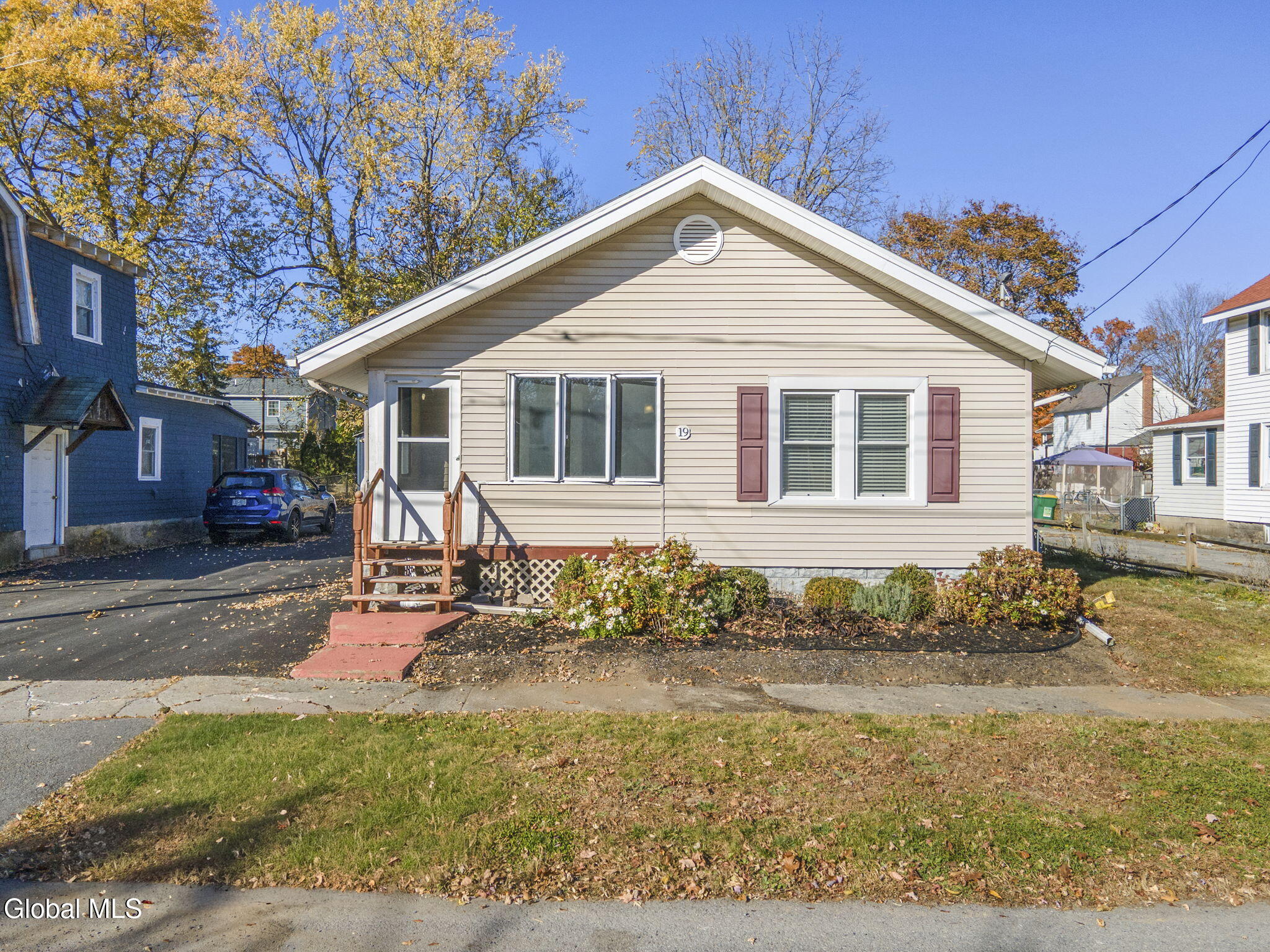 19 Woodard Street Glens Falls NY 12801