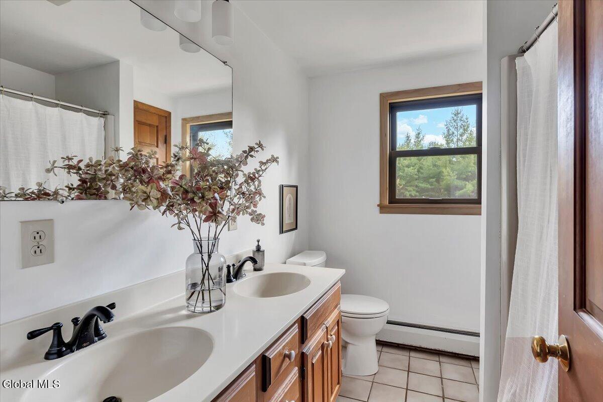 30 Hart Hill Road Shushan NY 12873