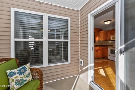 8 Slatestone Drive Scotia NY 12302