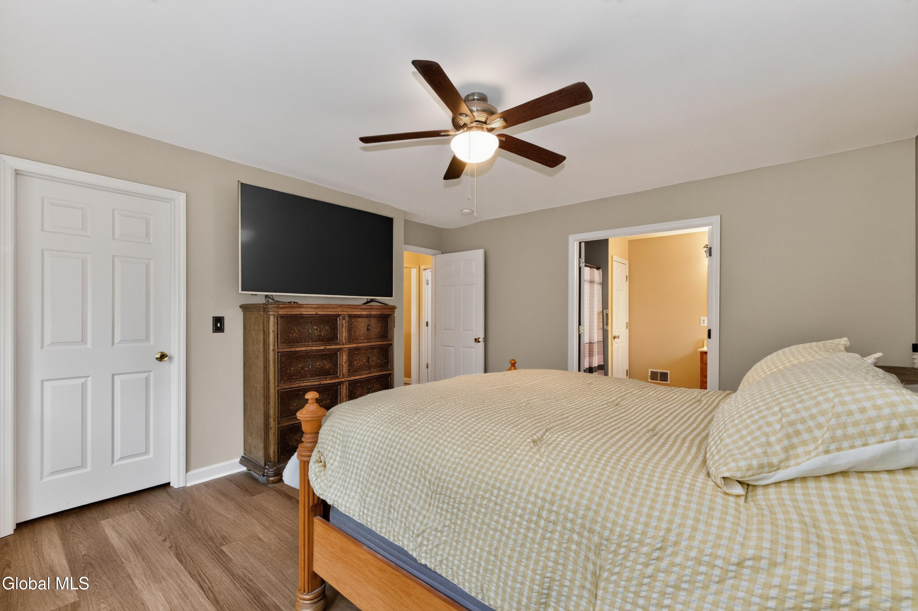 8 Slatestone Drive Scotia NY 12302