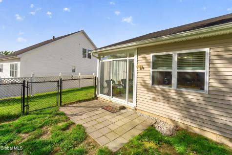 8 Slatestone Drive Scotia NY 12302