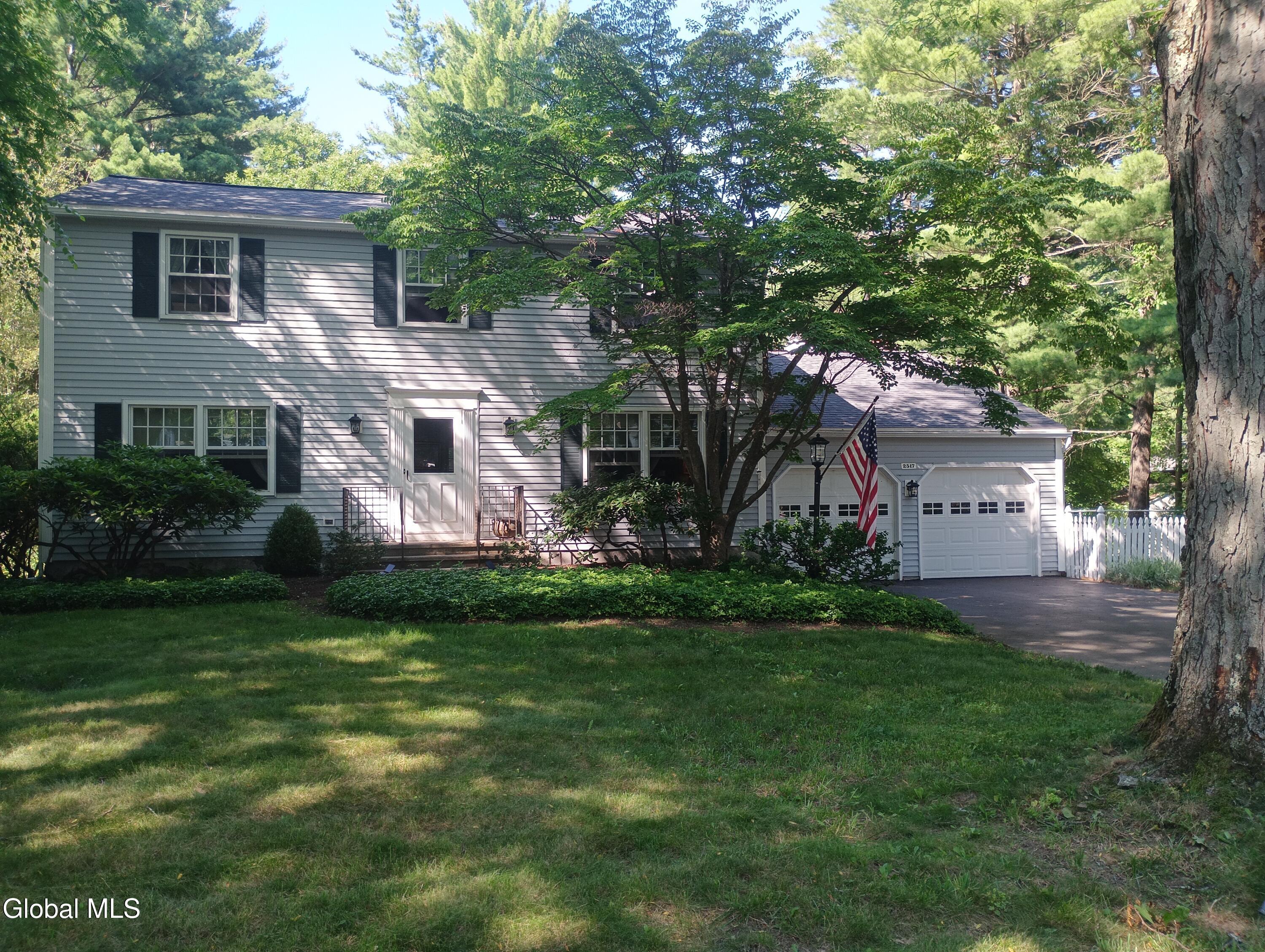 2517 Antonia Drive Niskayuna NY 12309
