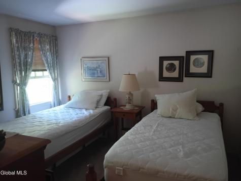 2517 Antonia Drive Niskayuna NY 12309