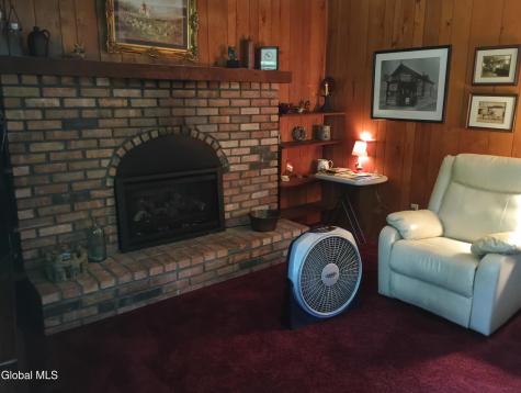 2517 Antonia Drive Niskayuna NY 12309