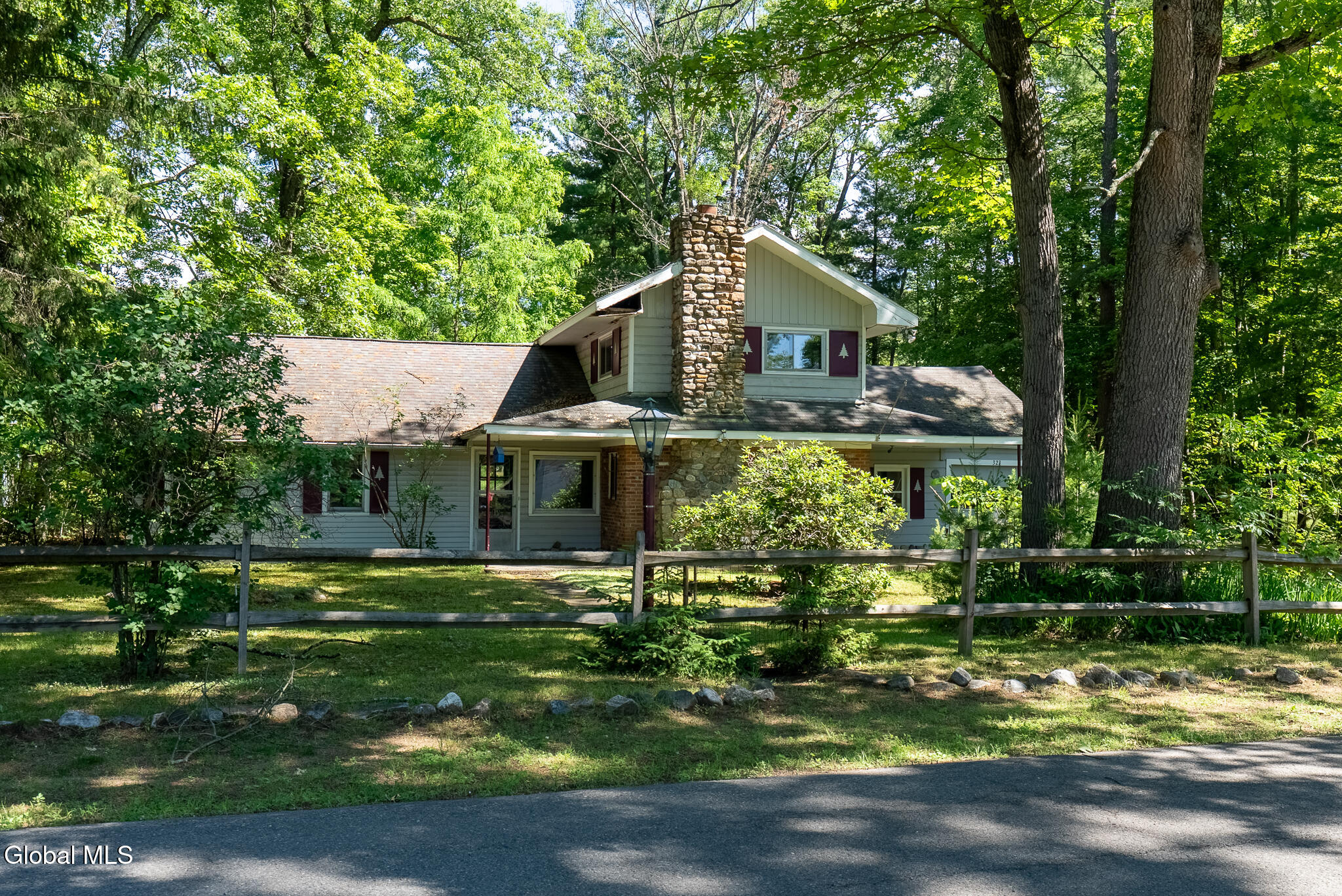 323 Emmett Street Ballston Spa NY 12020