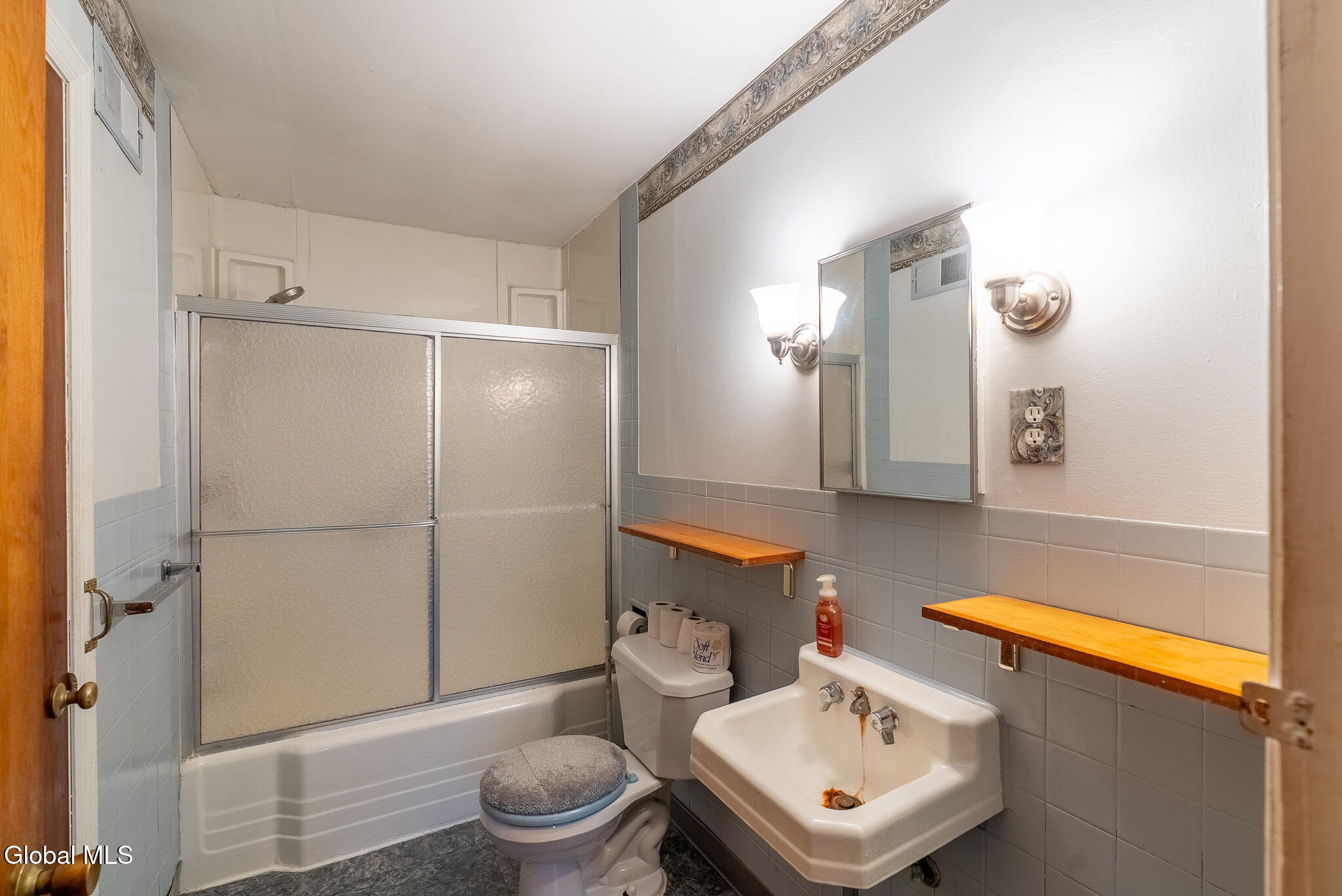 323 Emmett Street Ballston Spa NY 12020