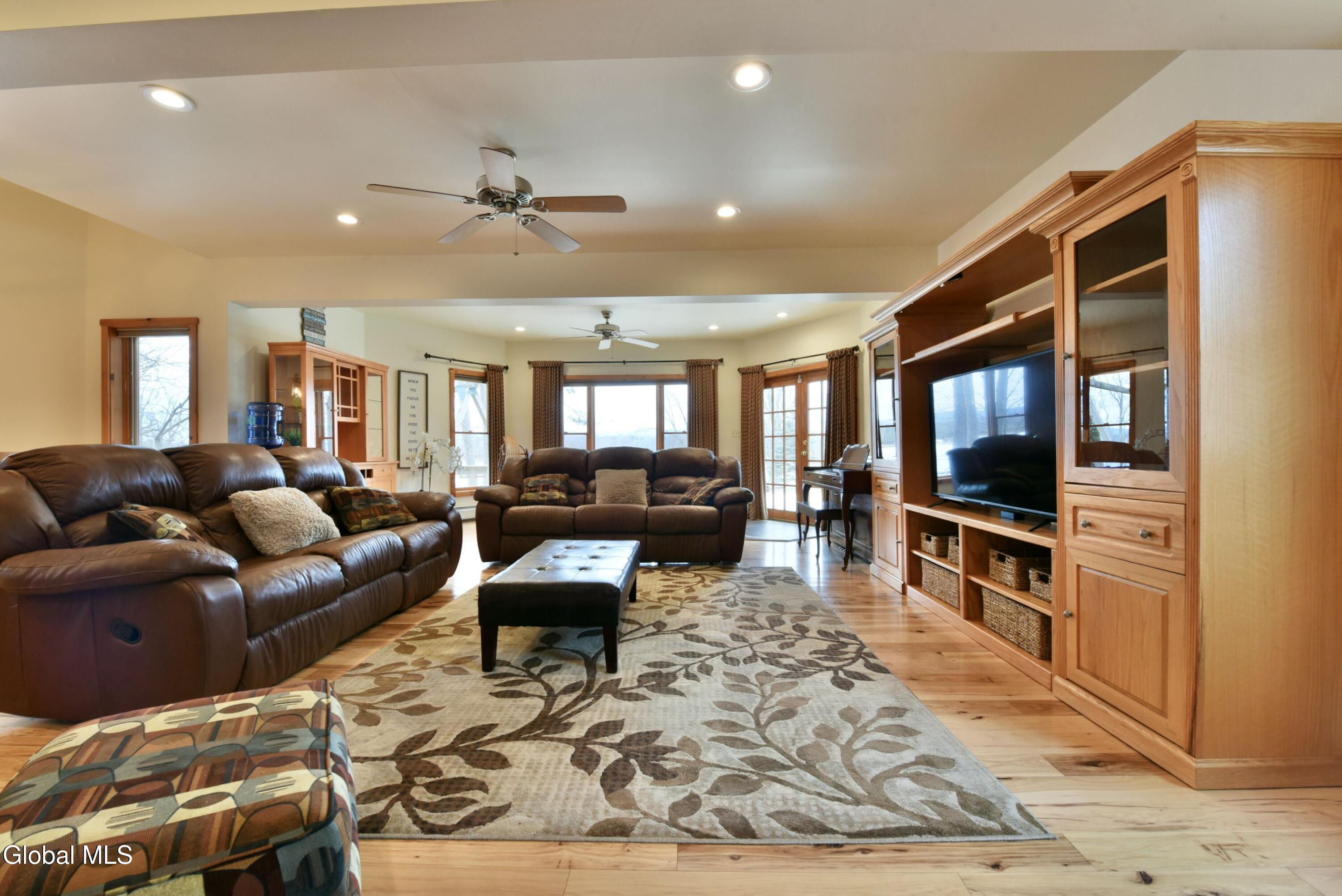 109 Sunset Drive Broadalbin NY 12025