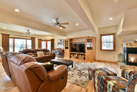 109 Sunset Drive Broadalbin NY 12025