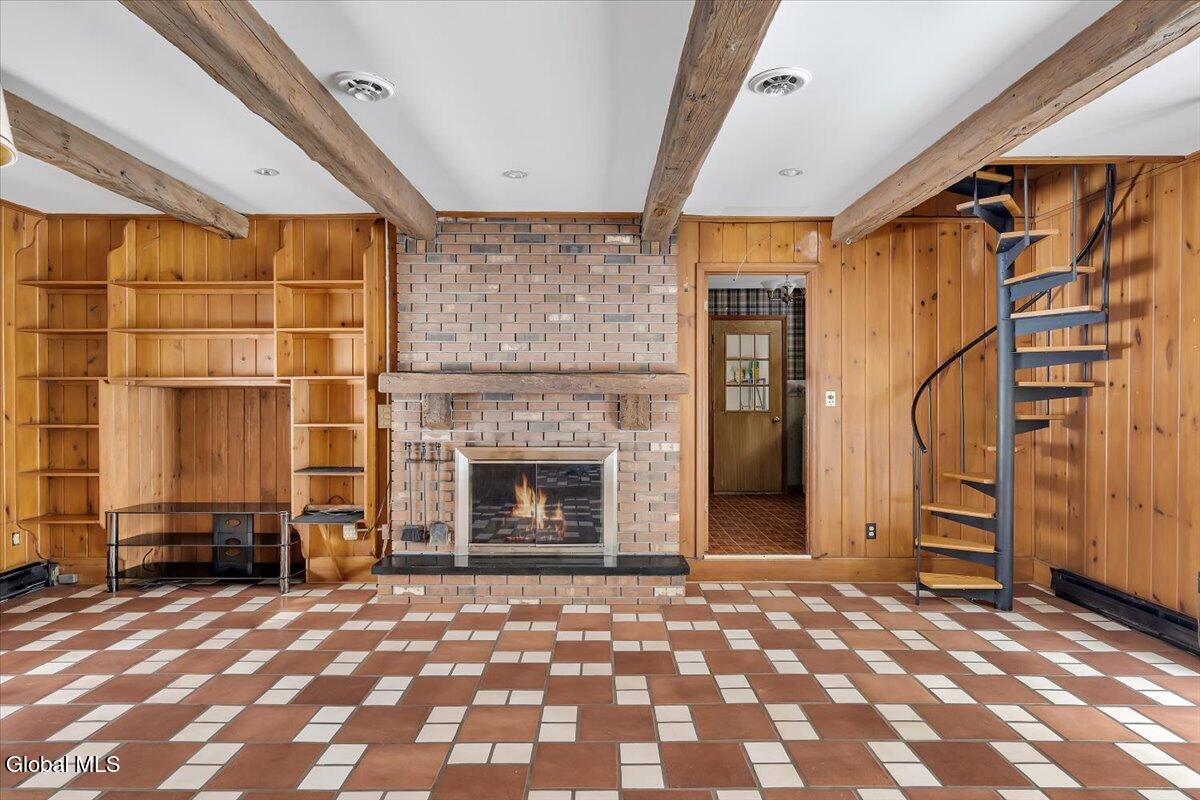 84 Climer Circle West Sand Lake NY 12196