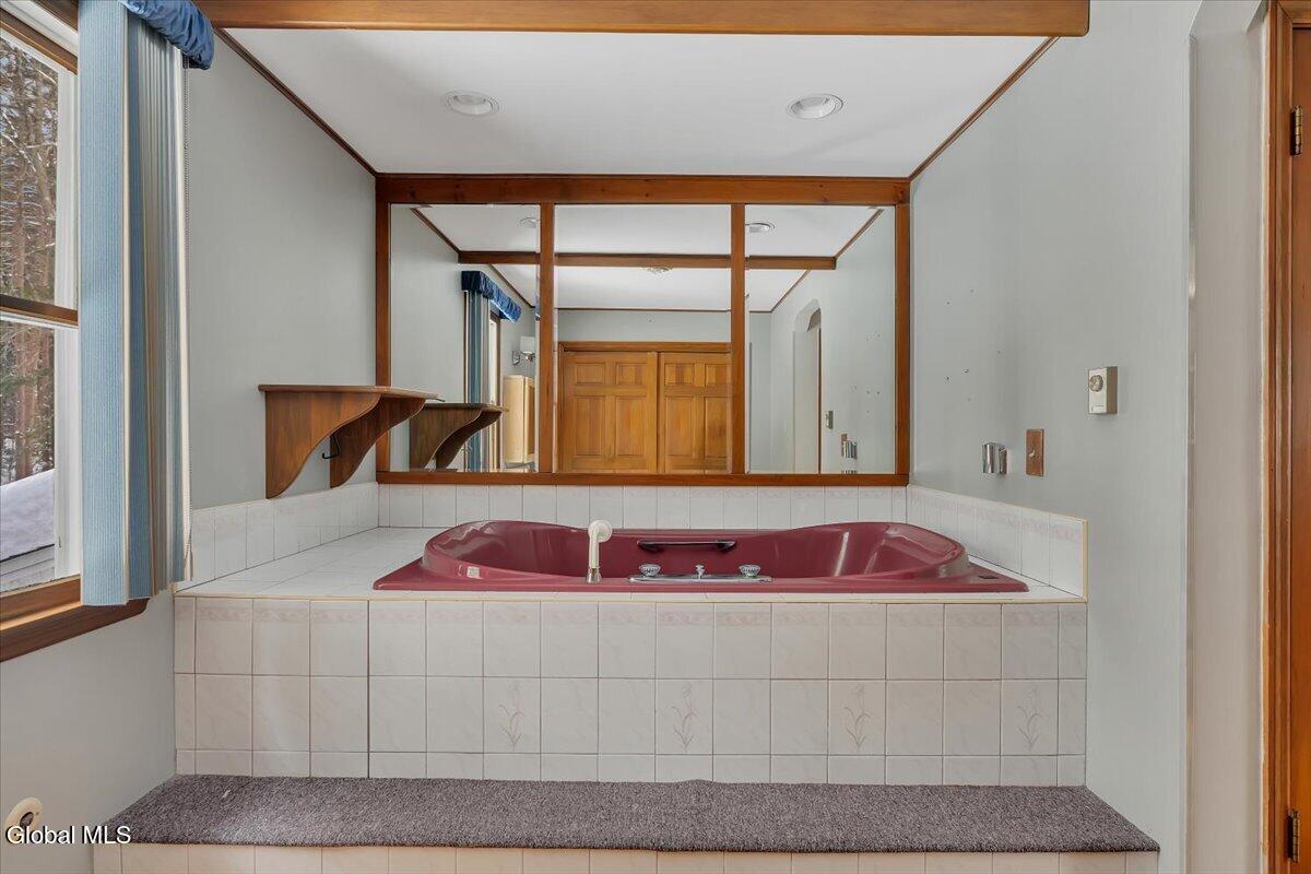 84 Climer Circle West Sand Lake NY 12196