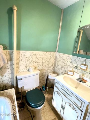 3 Agawam Lane Altamont NY 12009