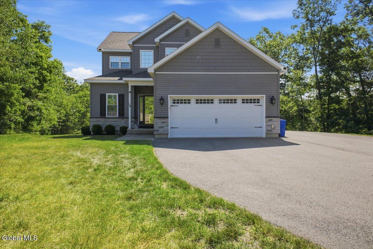 19 Highpointe Drive Queensbury NY 12804
