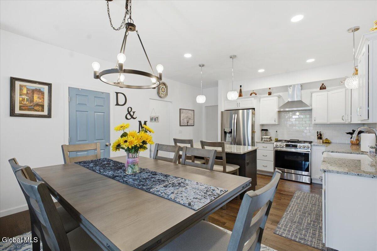 19 Highpointe Drive Queensbury NY 12804