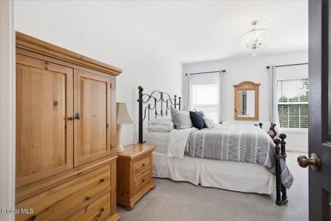 19 Highpointe Drive Queensbury NY 12804