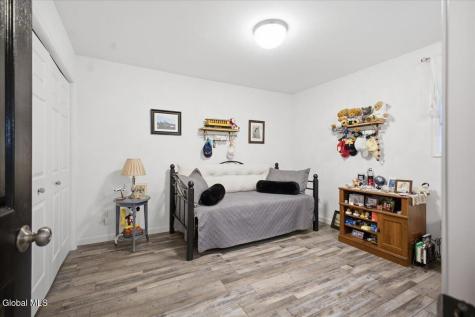 19 Highpointe Drive Queensbury NY 12804