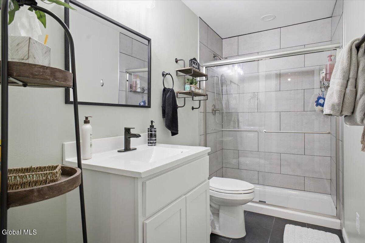 19 Highpointe Drive Queensbury NY 12804