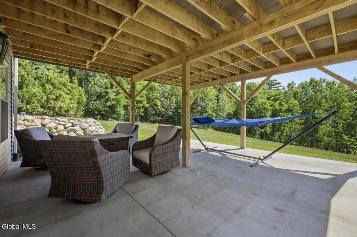 19 Highpointe Drive Queensbury NY 12804