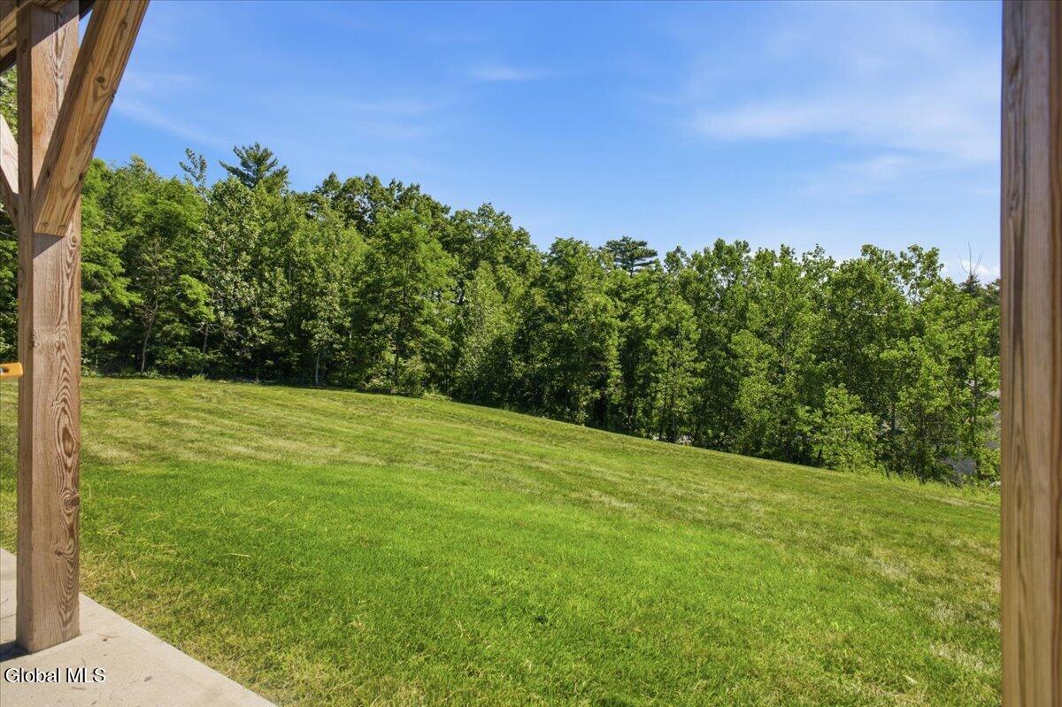 19 Highpointe Drive Queensbury NY 12804