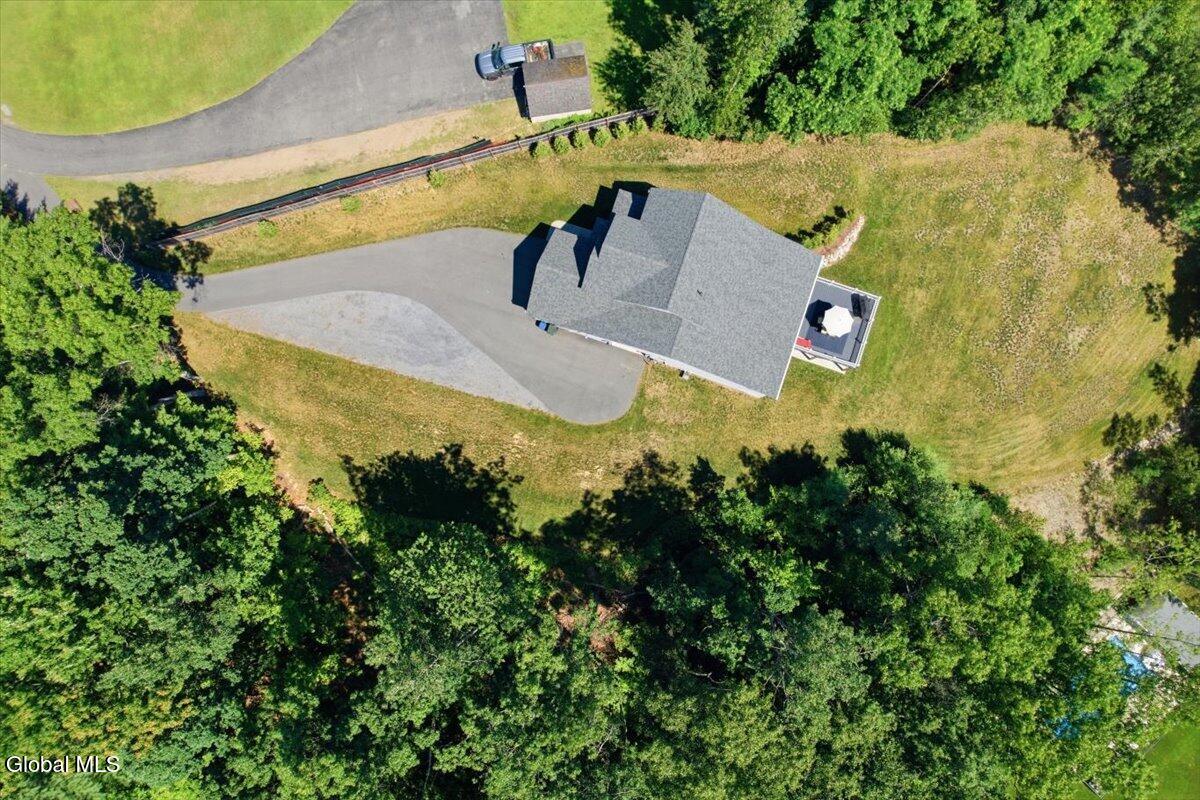 19 Highpointe Drive Queensbury NY 12804