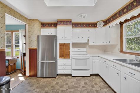 31 Brunswick Park Drive Troy NY 12180