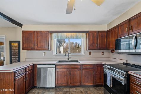 1090 Sacandaga Road Glenville NY 12302