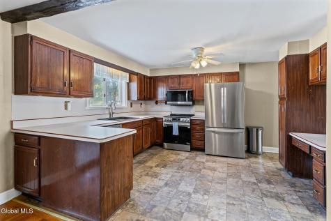 1090 Sacandaga Road Glenville NY 12302